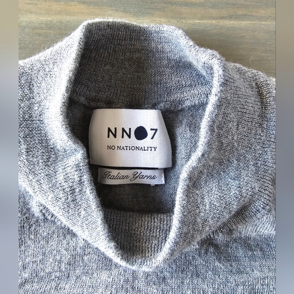 NNO7 Gray Men's Sweater